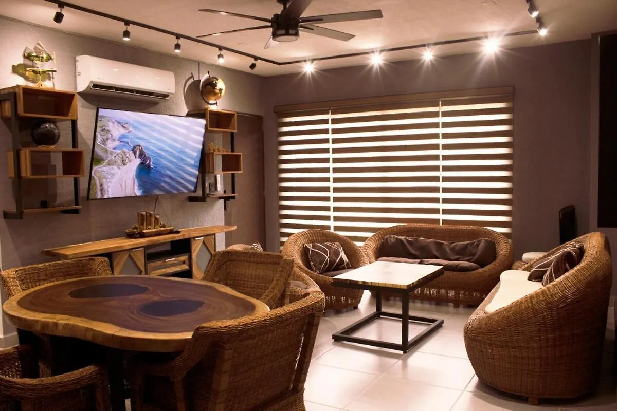 Ground Floor Apartment プレヤデルカーメン